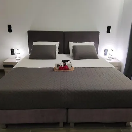 Koutsoukelis-house * Afión